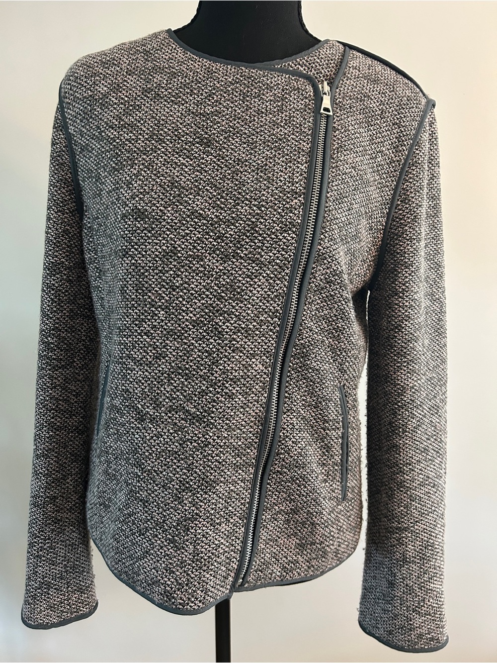 Anne Taylor Gray Textured Asymmetric Zip Cardigan